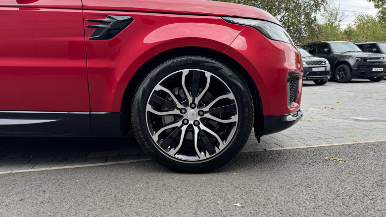 Land Rover Range Rover Sport 3.0 D300 HSE Silver 5dr Auto Diesel Estate